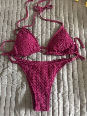 Roxy Women's Crochet Triangle Bikini Set - Fuchsia
